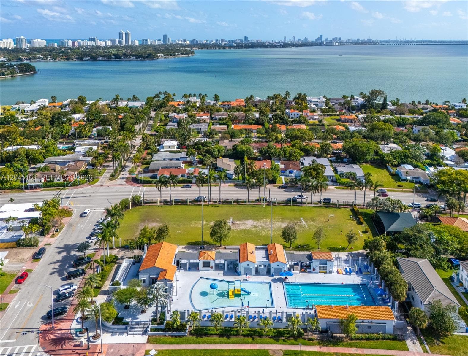 A12045161 — Miami Beach — 29