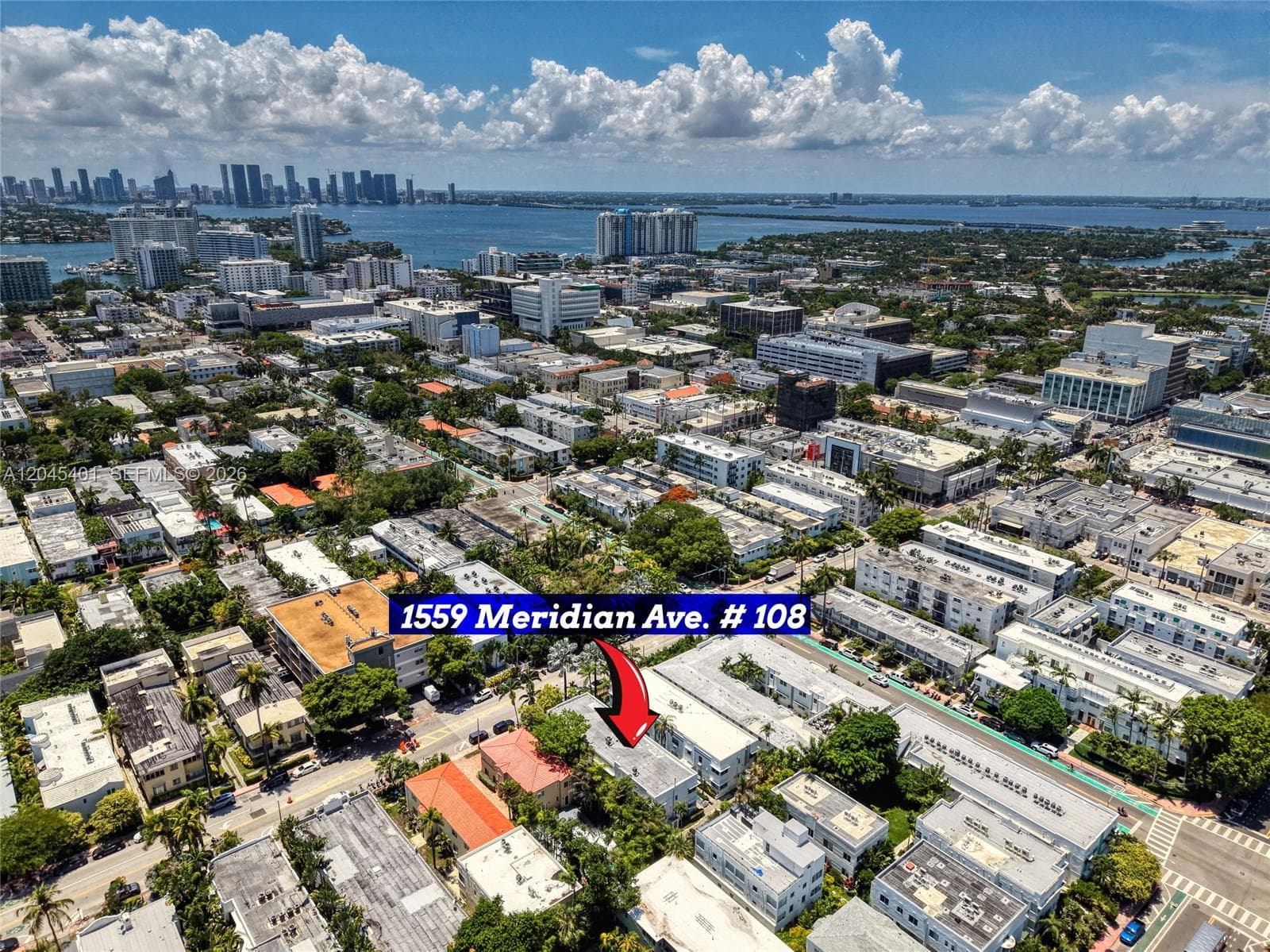 A12045401 — Miami Beach — 29