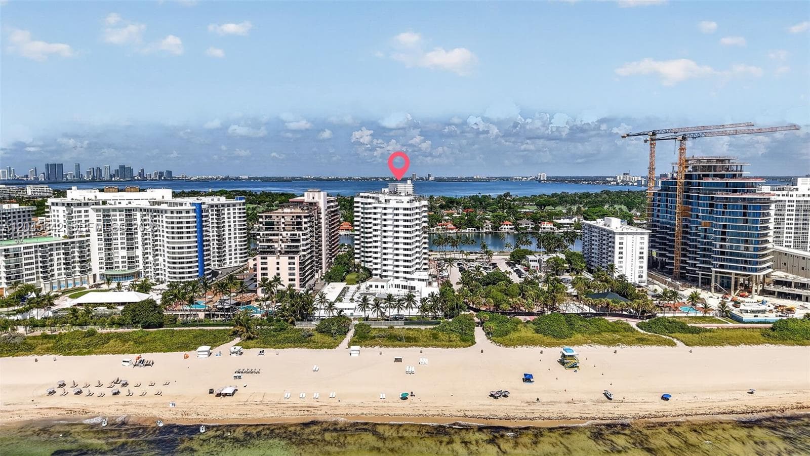A12045642 — Miami Beach — 45