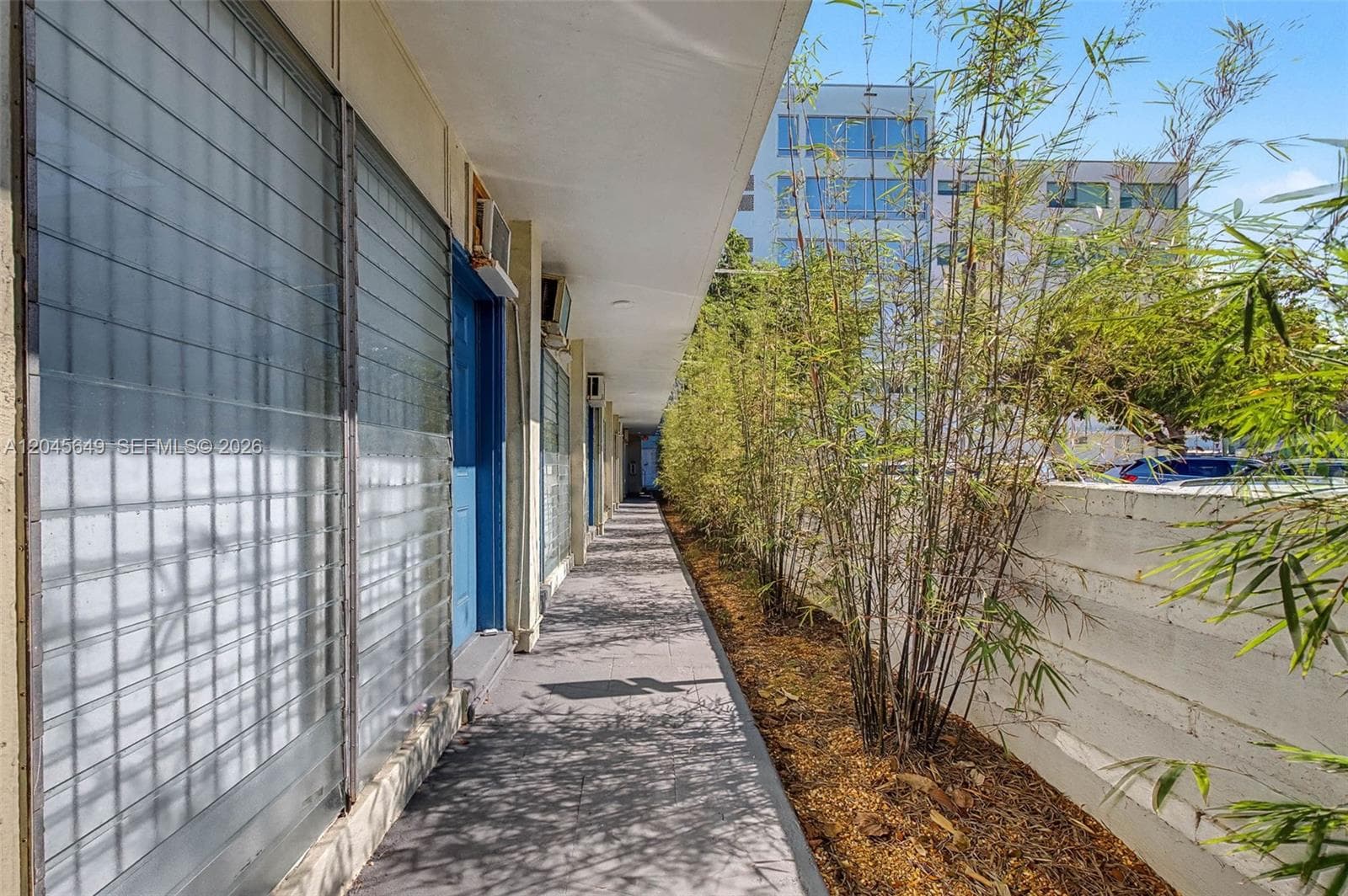 A12045649 — Miami Beach — 23