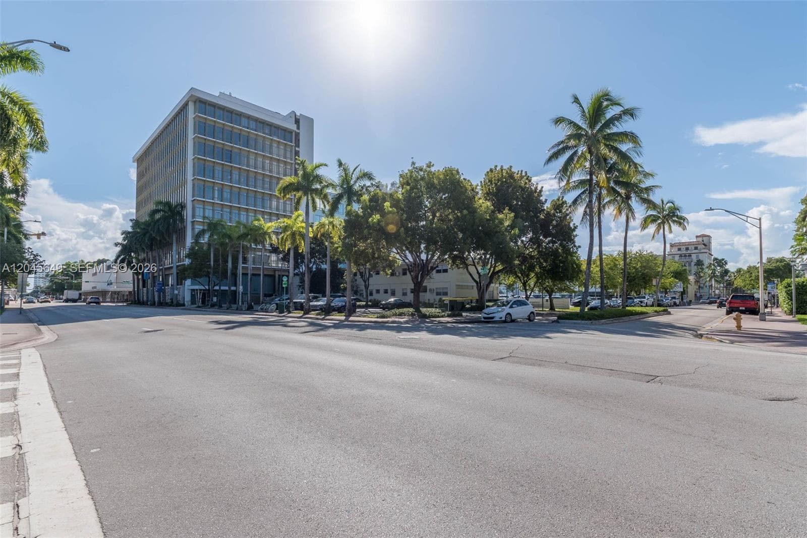 A12045649 — Miami Beach — 17