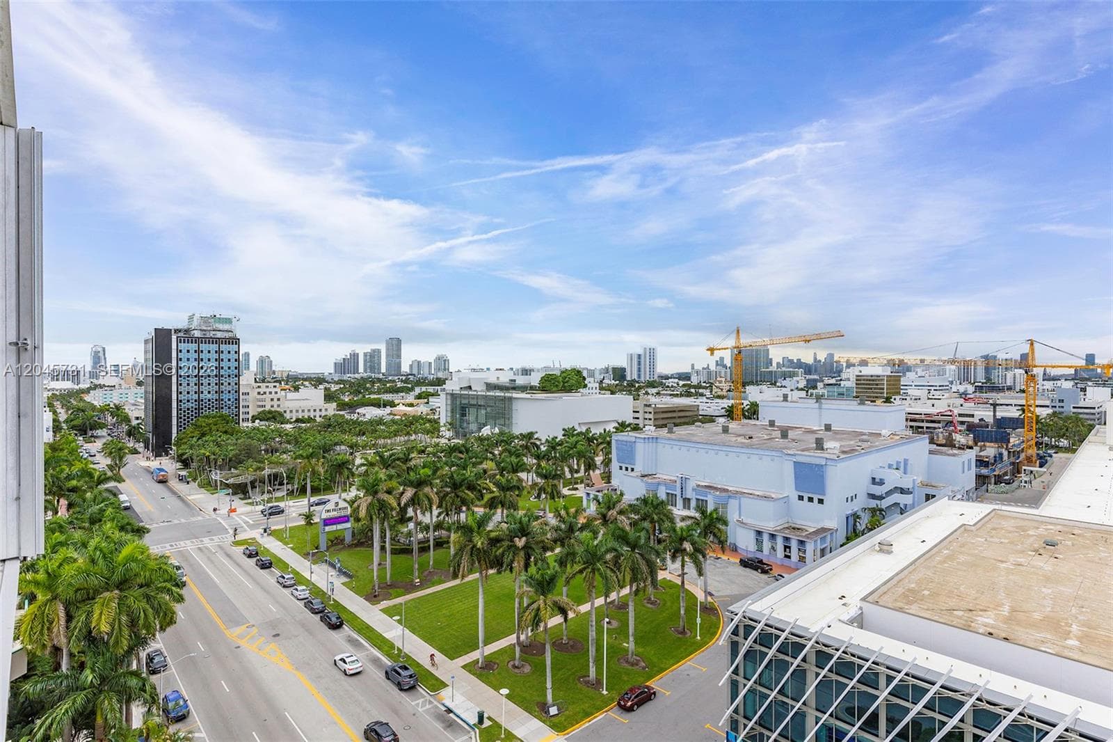 A12045731 — Miami Beach — 31