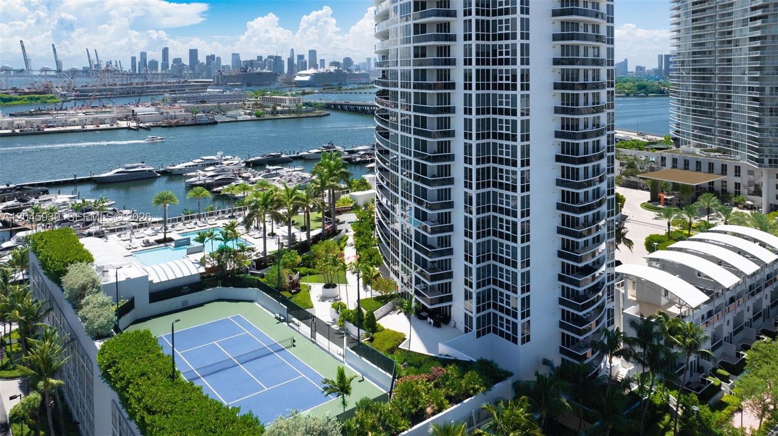 A12045930 — Miami Beach — 36