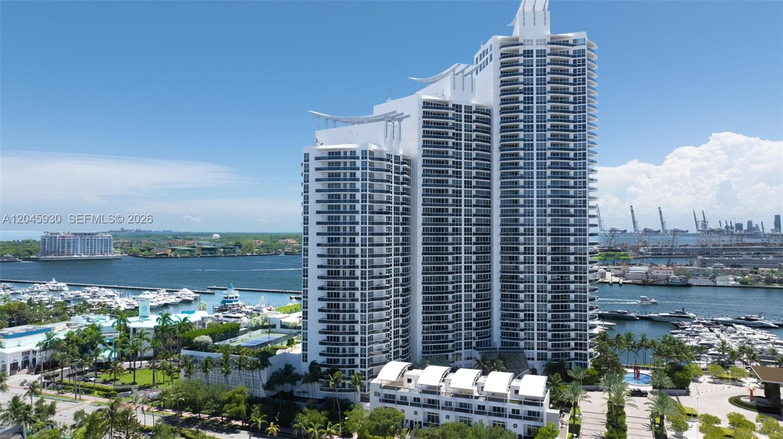 A12045930 — Miami Beach — 49
