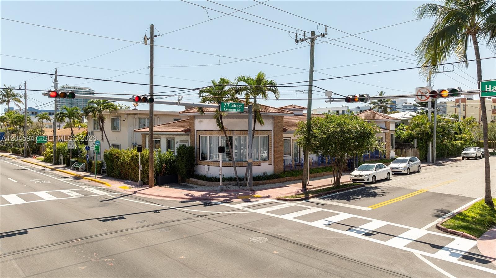 A12045947 — Miami Beach — 9