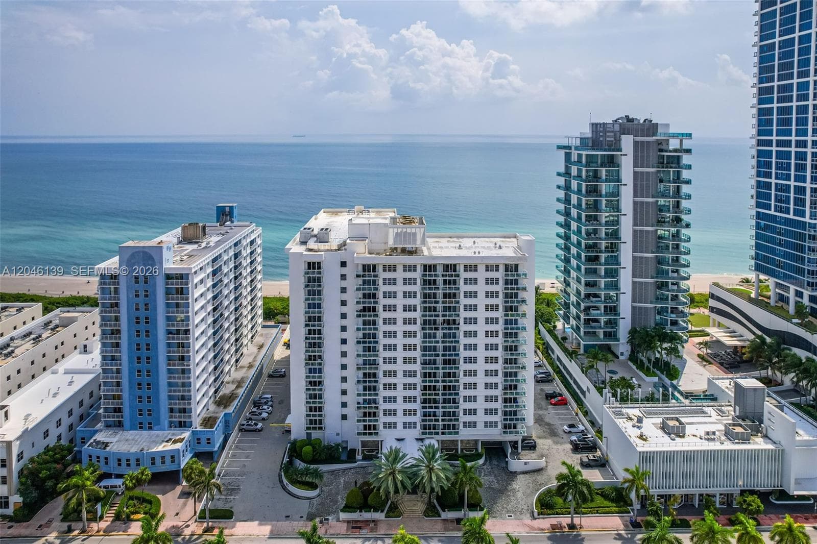 A12046139 — Miami Beach