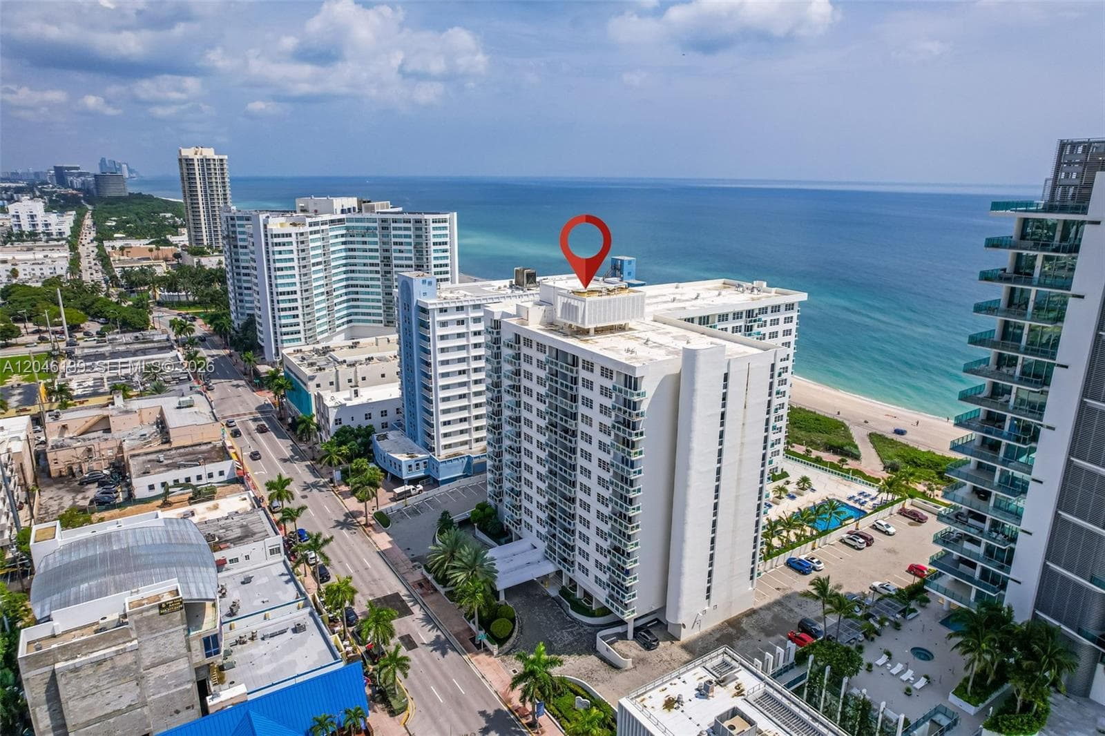 A12046139 — Miami Beach — 30