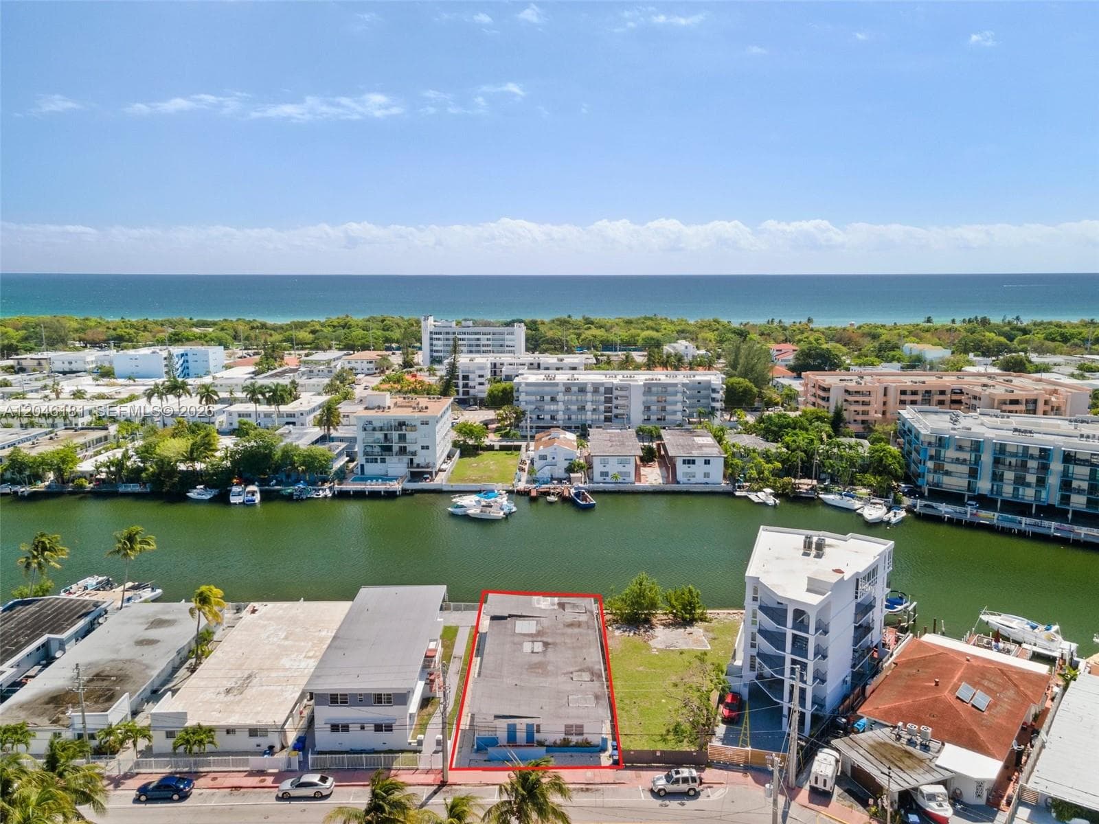A12046181 — Miami Beach — 4
