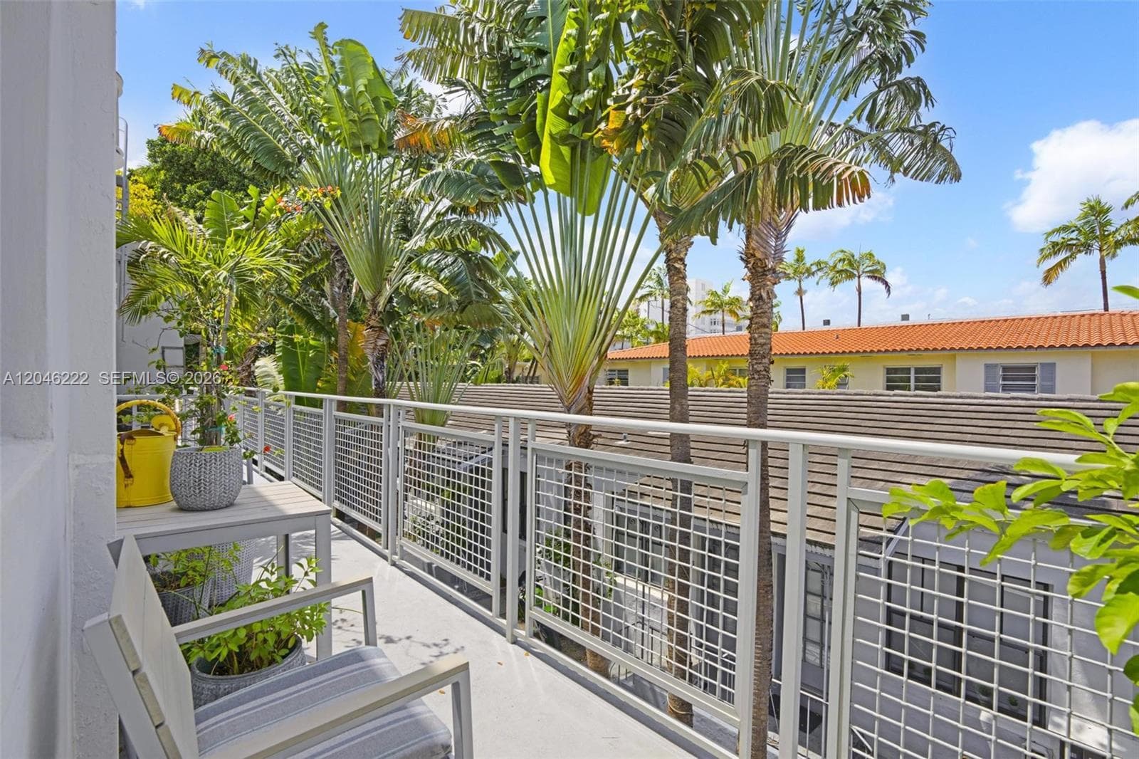 A12046222 — Miami Beach — 18