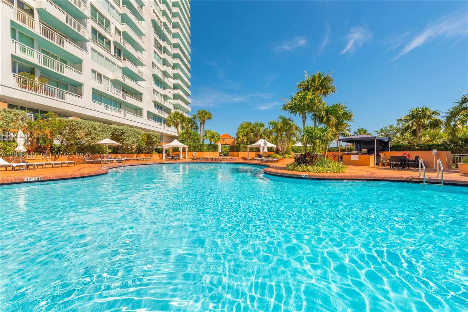 A12046440 — Miami Beach — 69