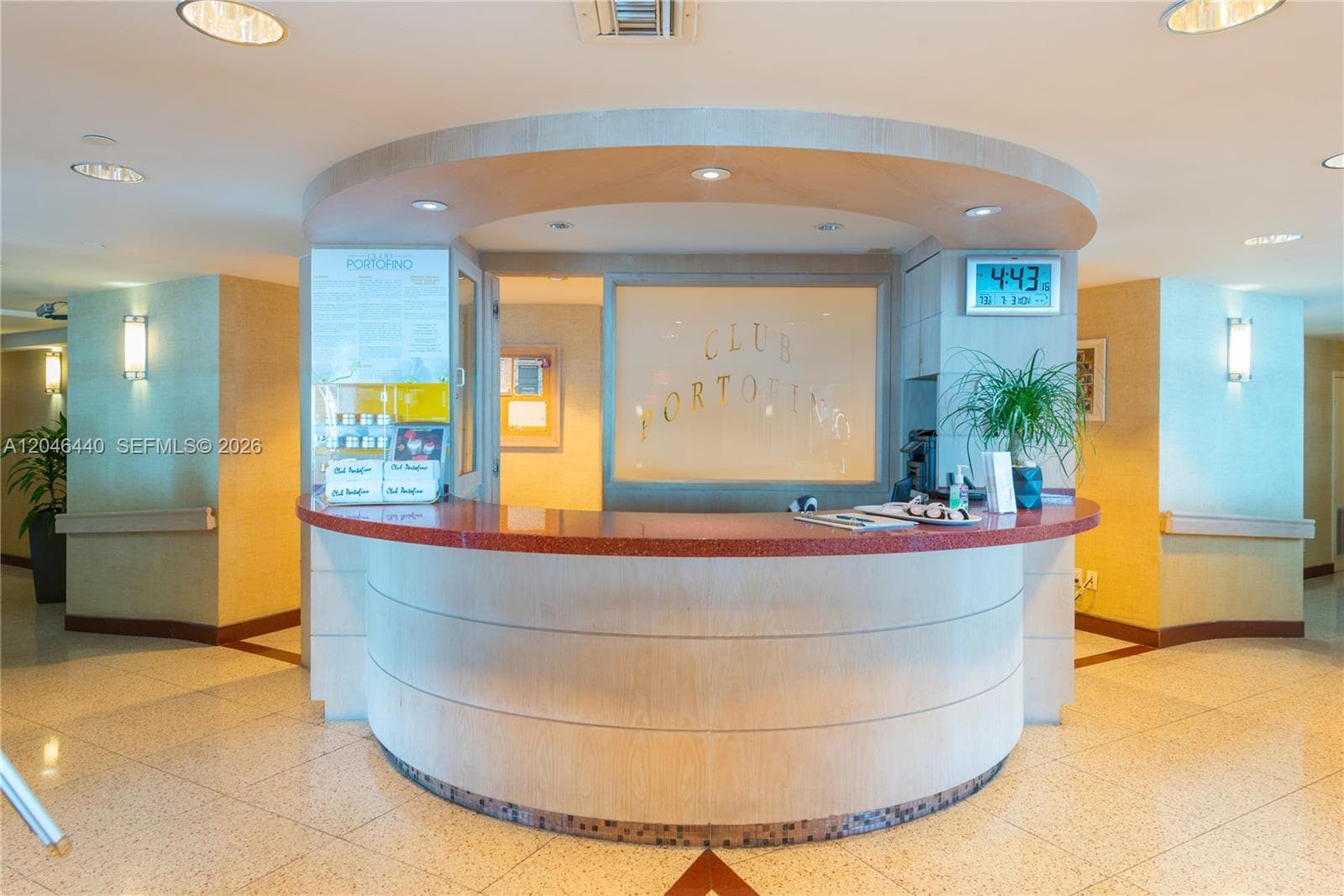 A12046440 — Miami Beach — 61