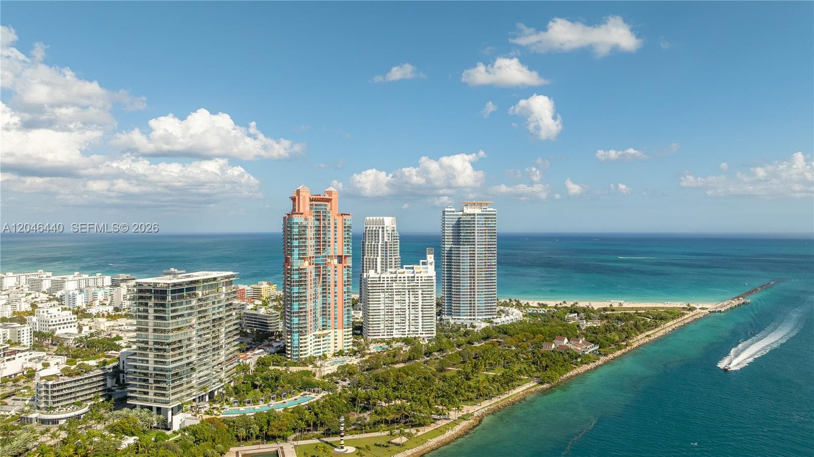 A12046440 — Miami Beach — 31