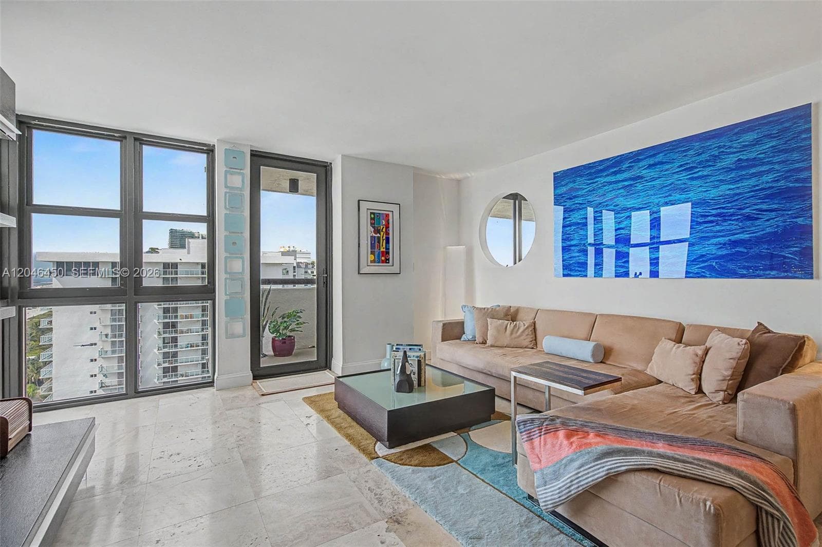 A12046450 — Miami Beach — 17