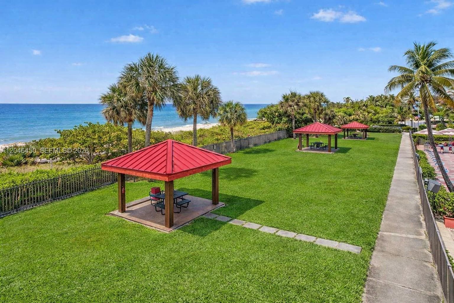 A12046450 — Miami Beach — 36