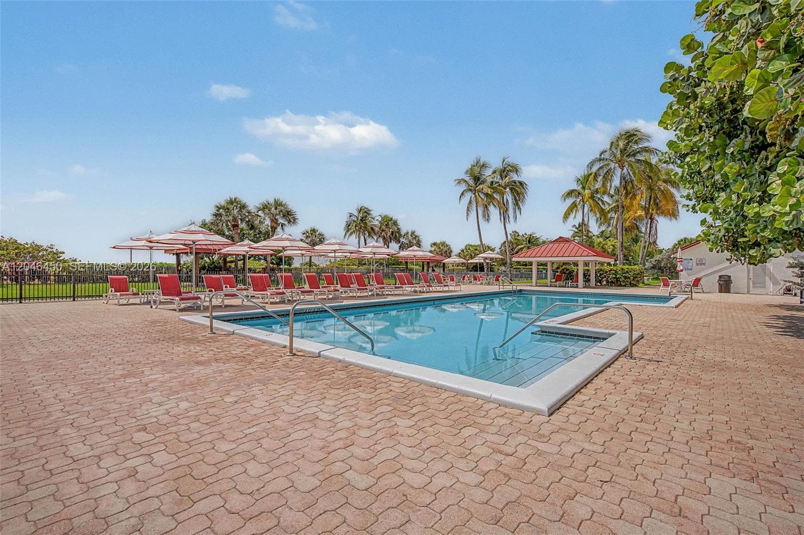 A12046450 — Miami Beach — 28