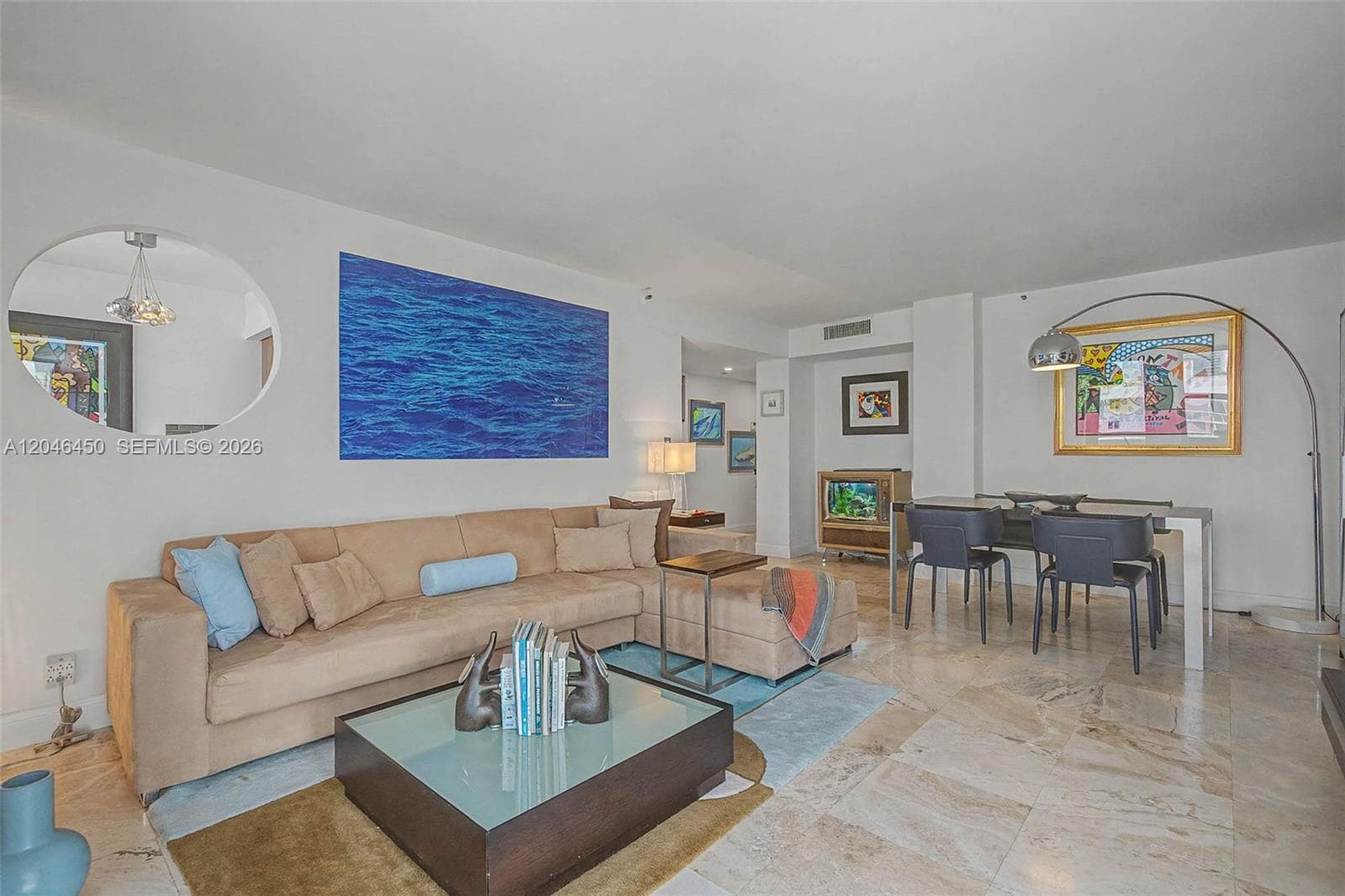 A12046450 — Miami Beach — 18