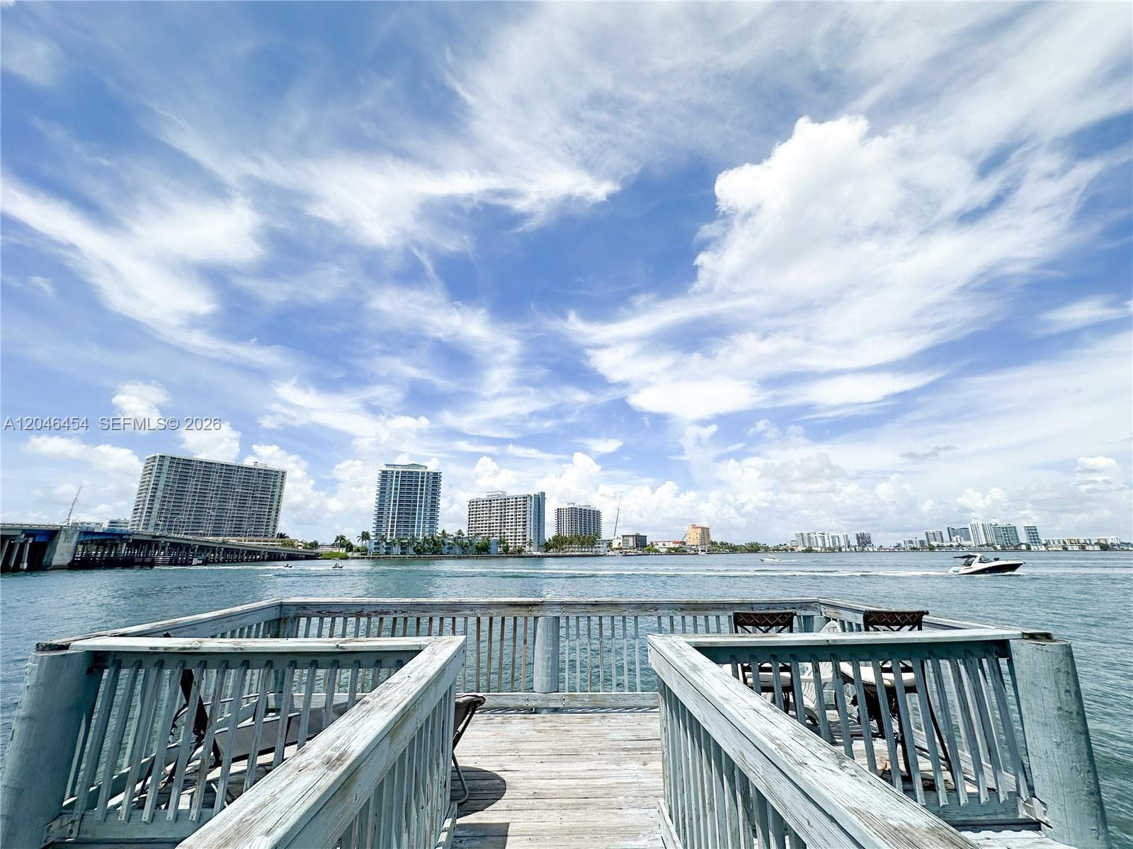 A12046454 — Miami Beach