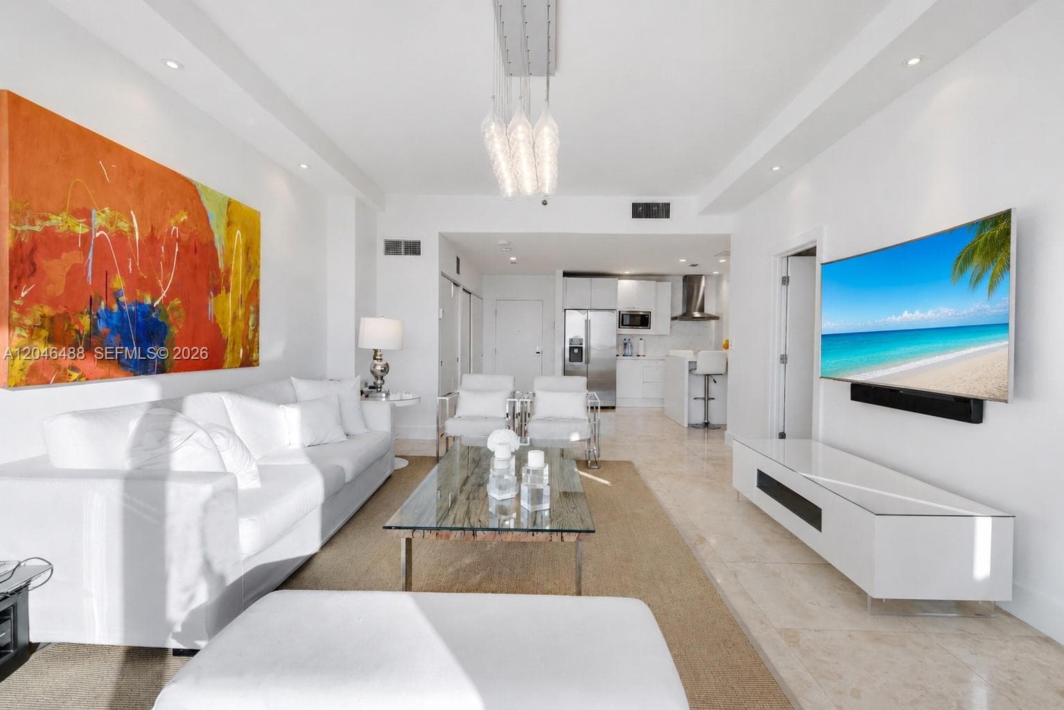 A12046488 — Miami Beach — 9