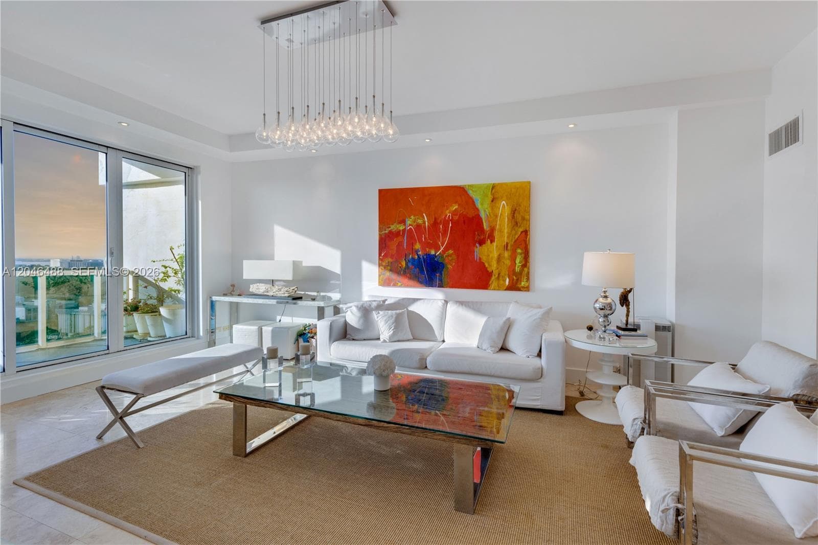 A12046488 — Miami Beach — 8