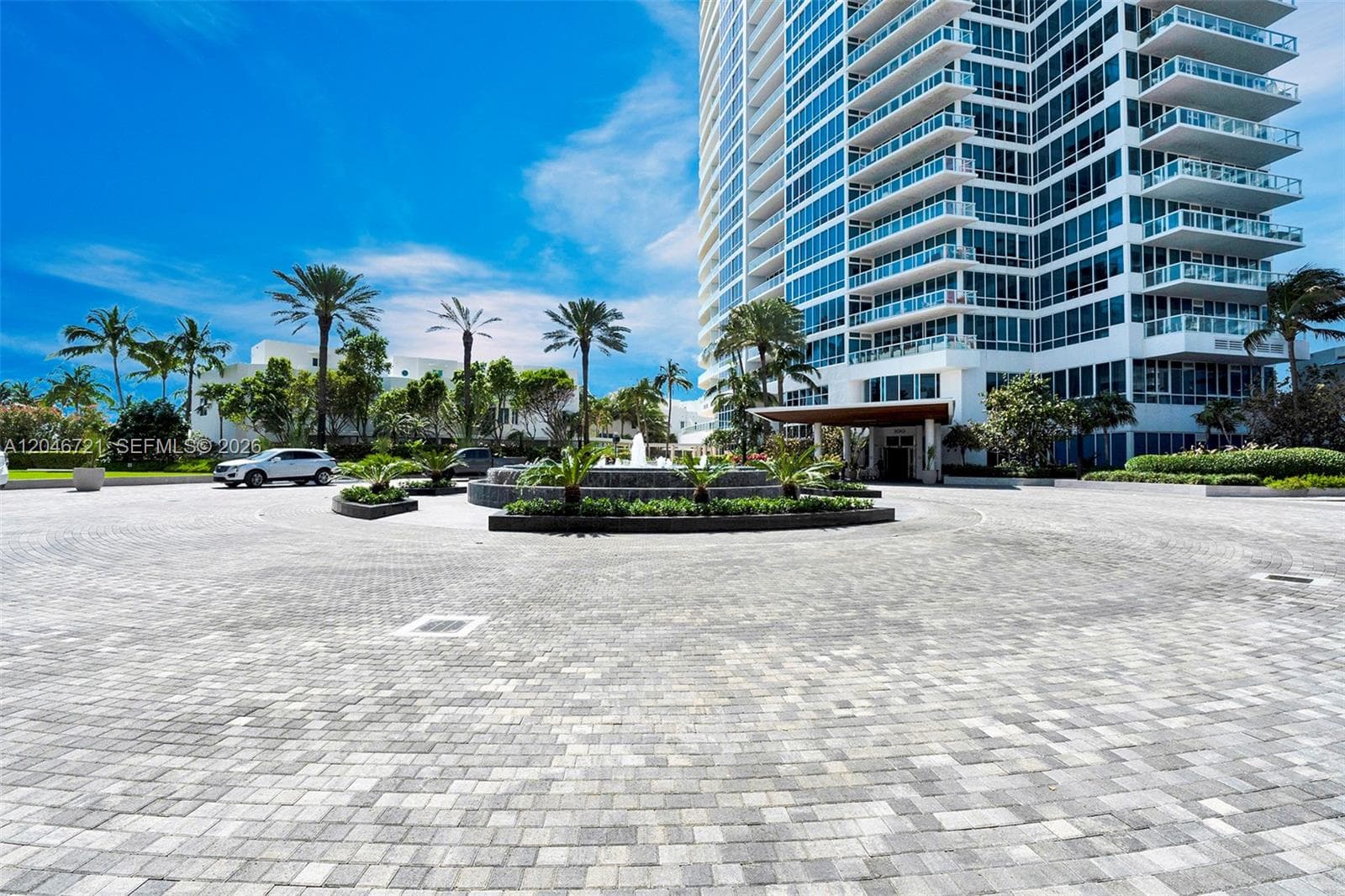 A12046721 — Miami Beach — 5