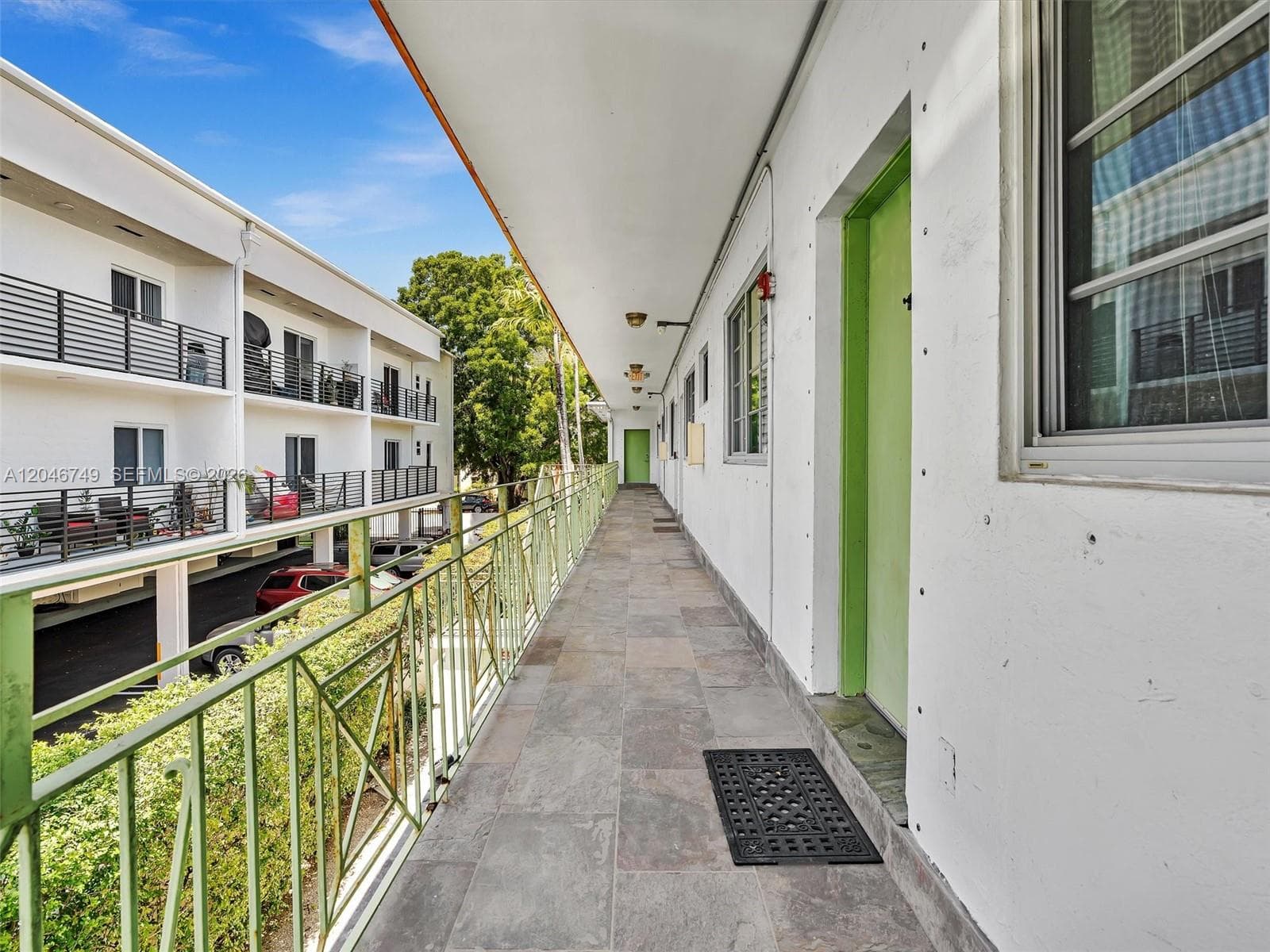 A12046749 — Miami Beach — 23