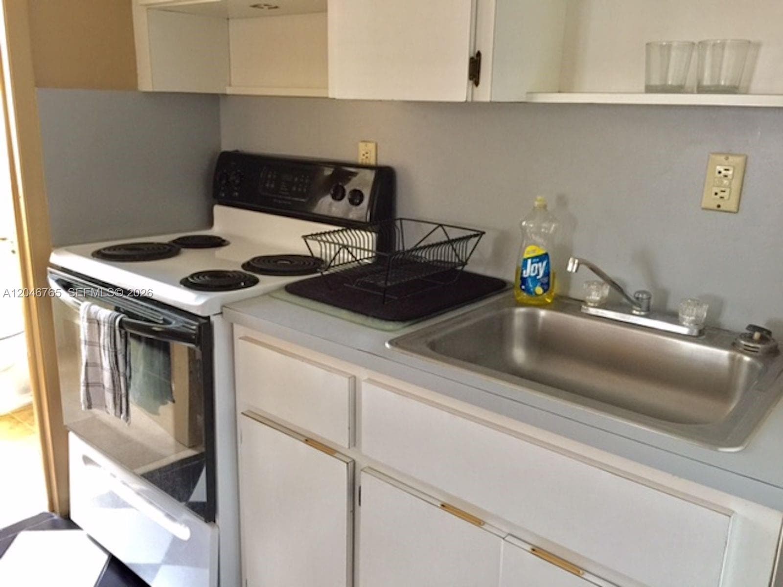 A12046765 — Miami Beach — 9