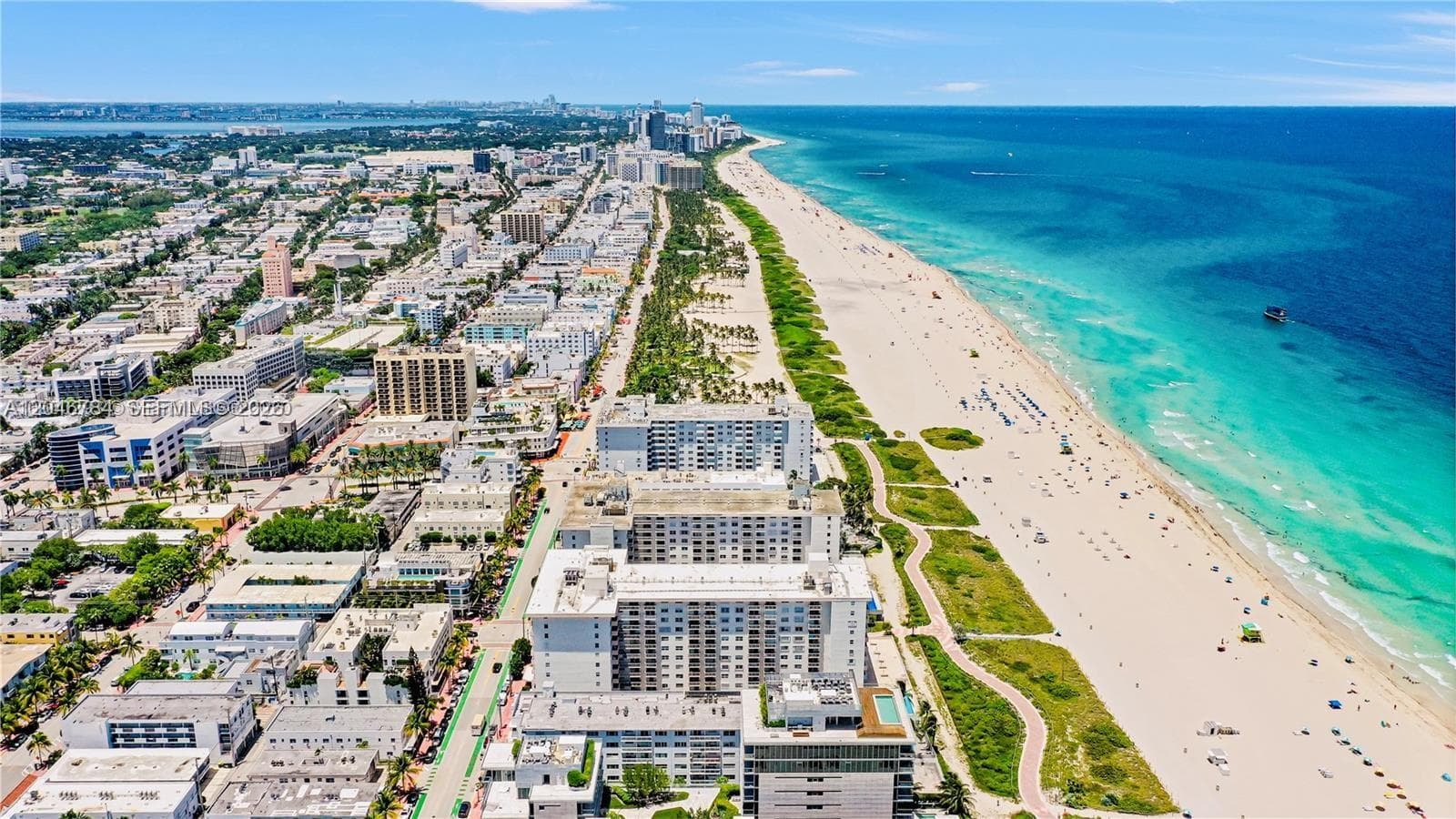 A12046784 — Miami Beach — 11