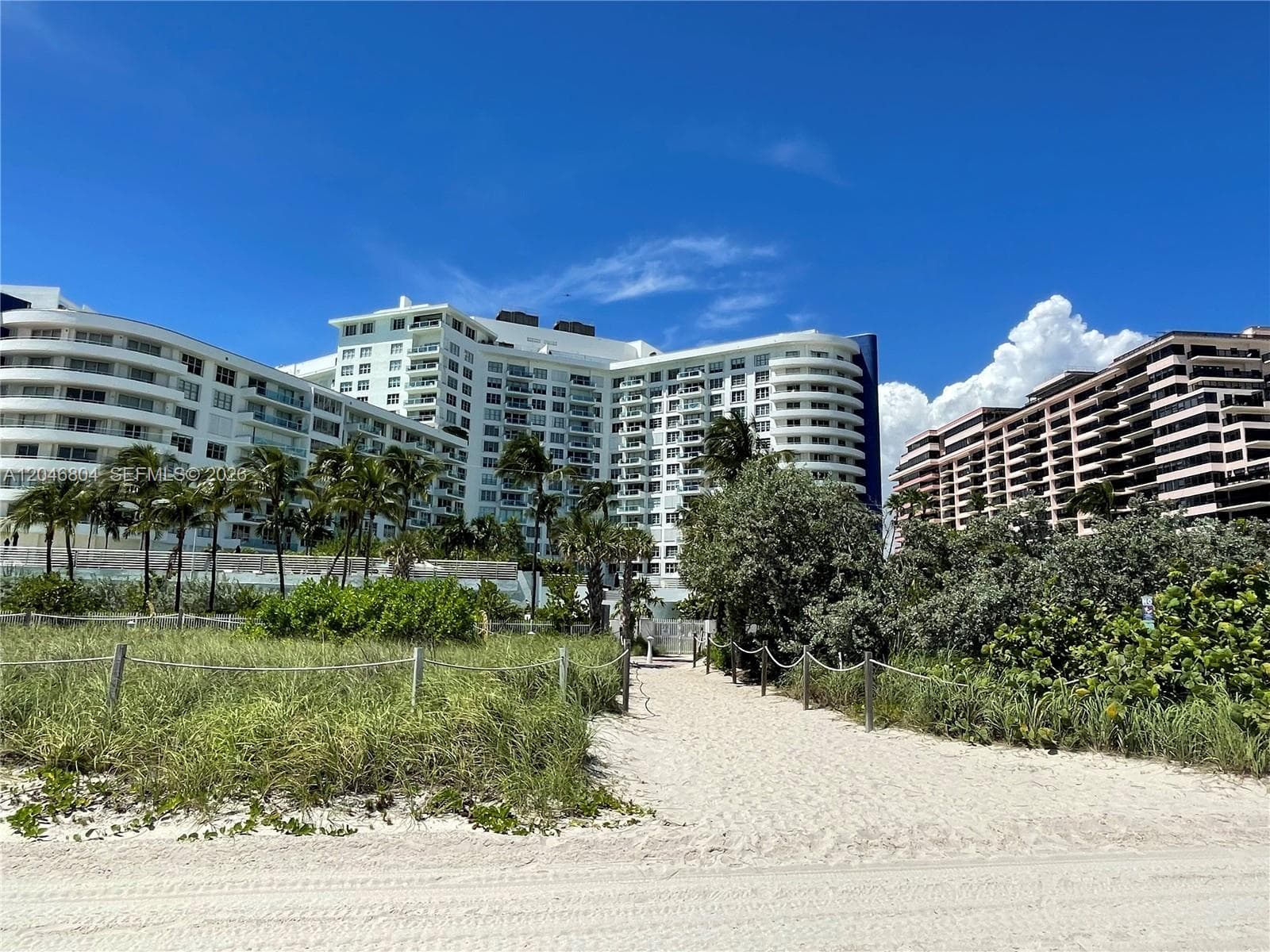 A12046804 — Miami Beach — 6