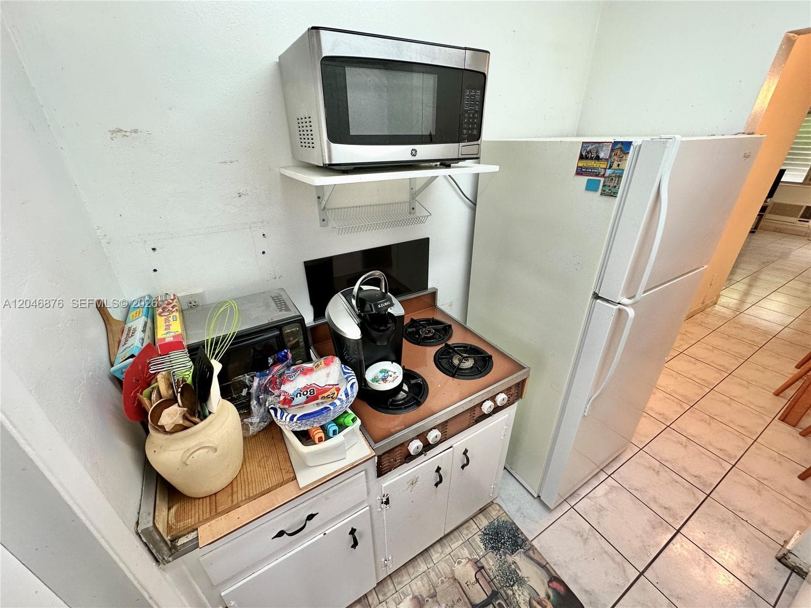 A12046876 — Miami Beach — 8