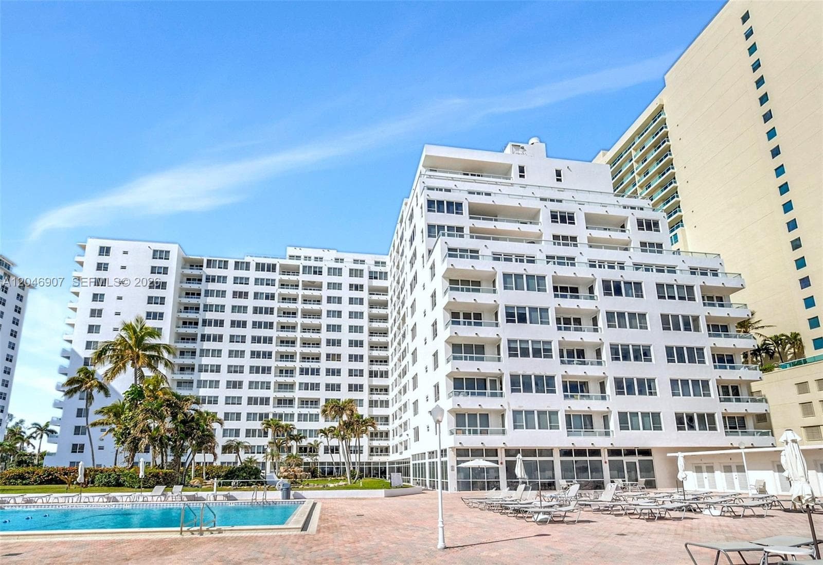 A12046907 — Miami Beach — 23