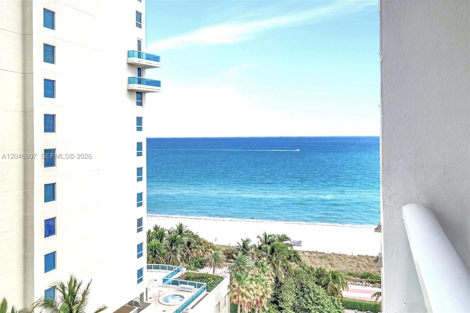 A12046907 — Miami Beach — 3