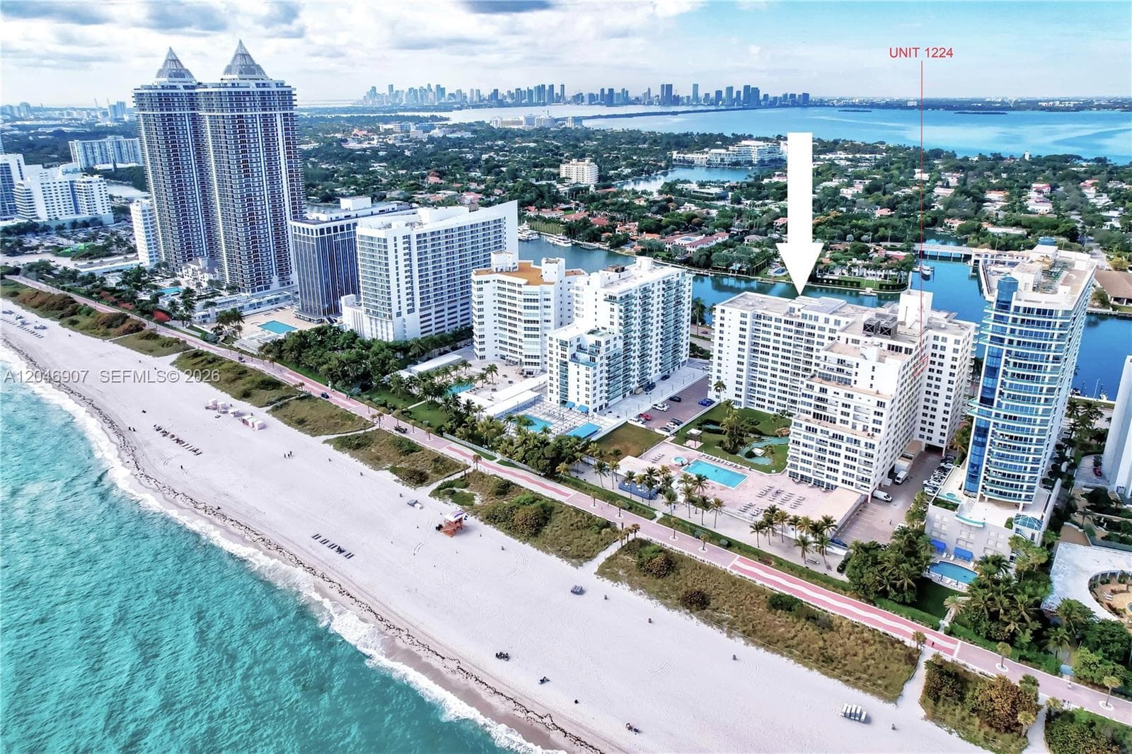 A12046907 — Miami Beach — 32