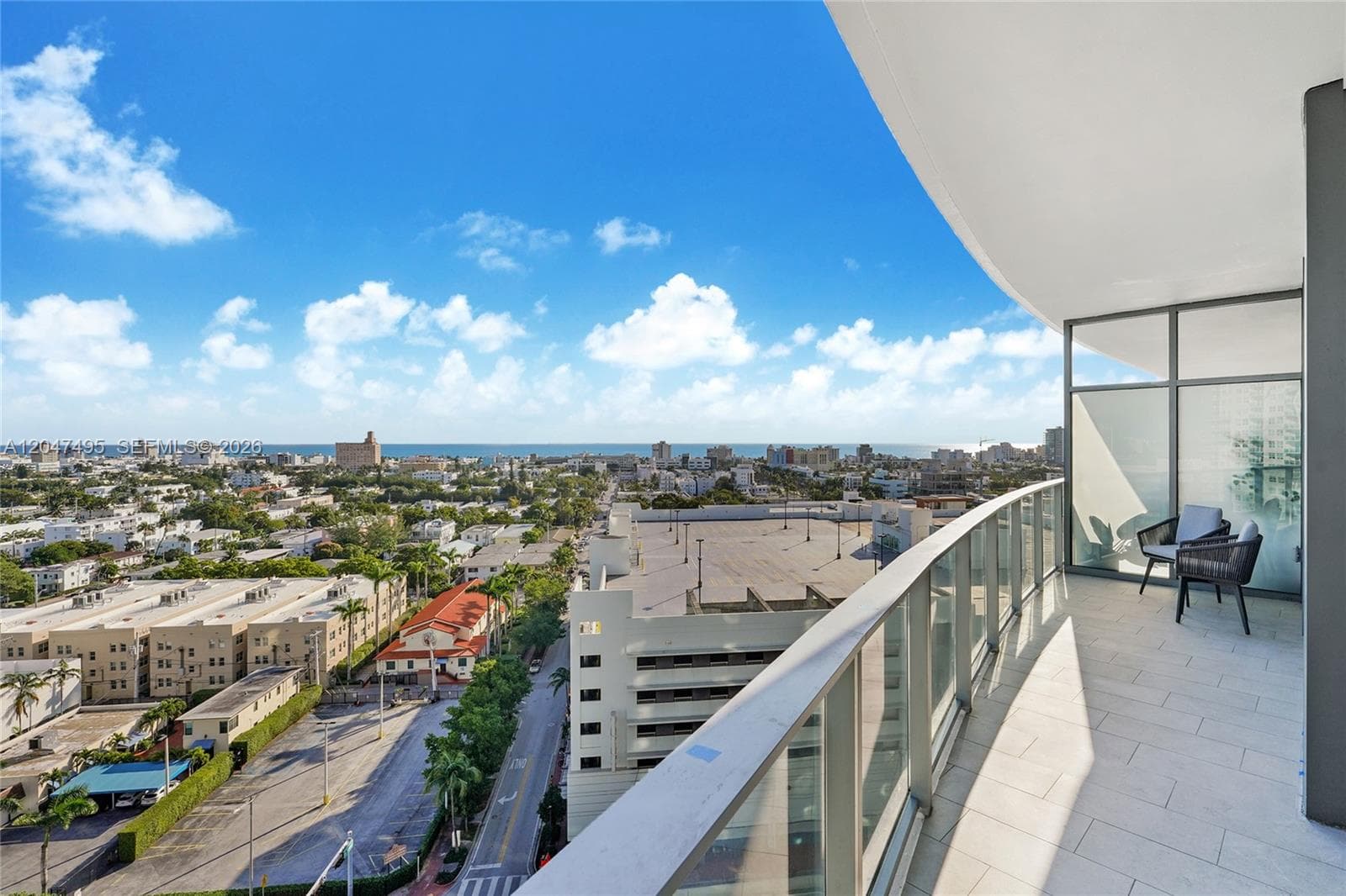 A12047495 — Miami Beach