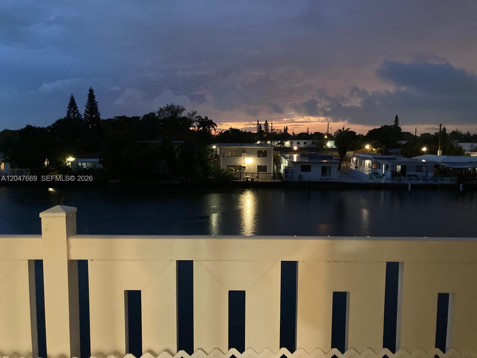A12047669 — Miami Beach — 36
