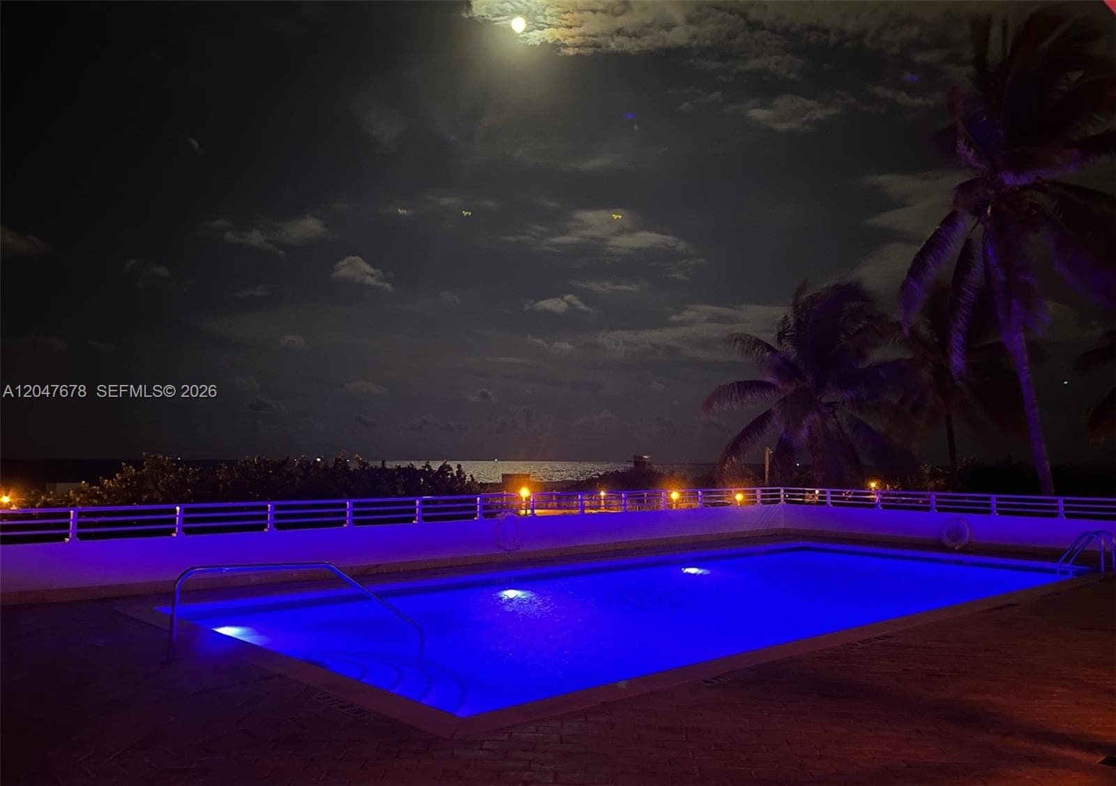 A12047678 — Miami Beach — 18