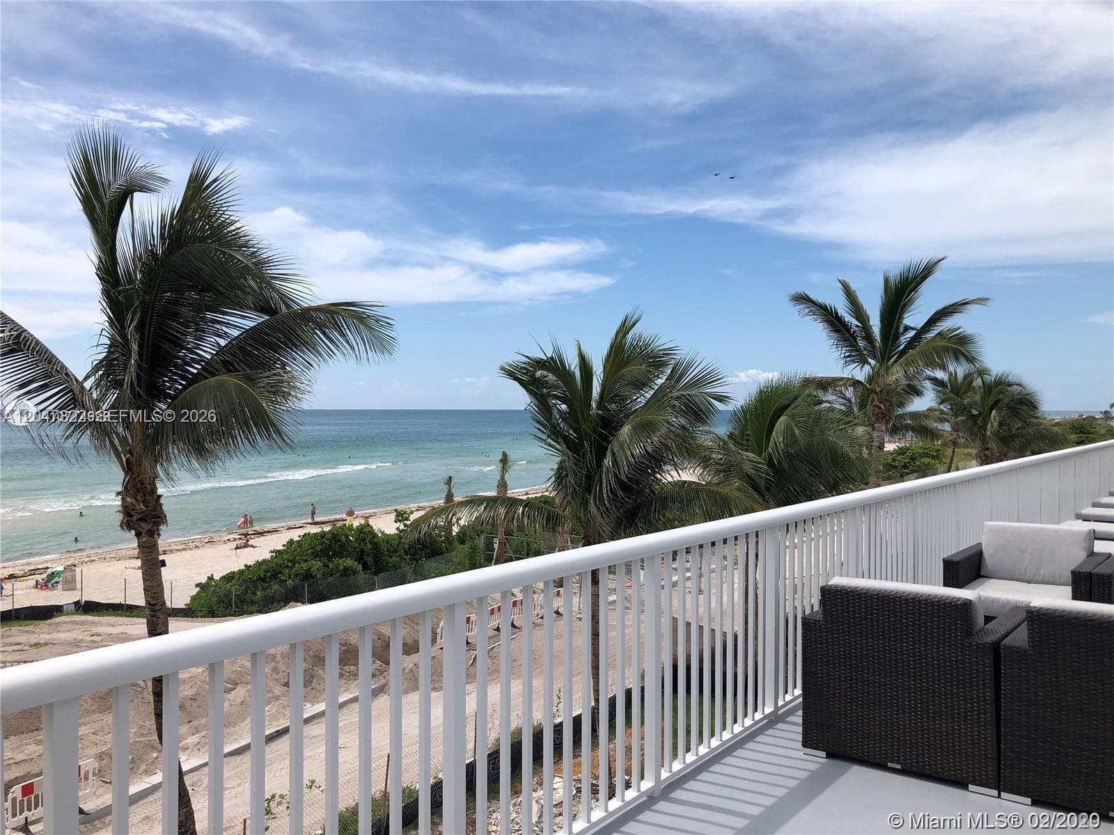 A12047822 — Miami Beach — 37