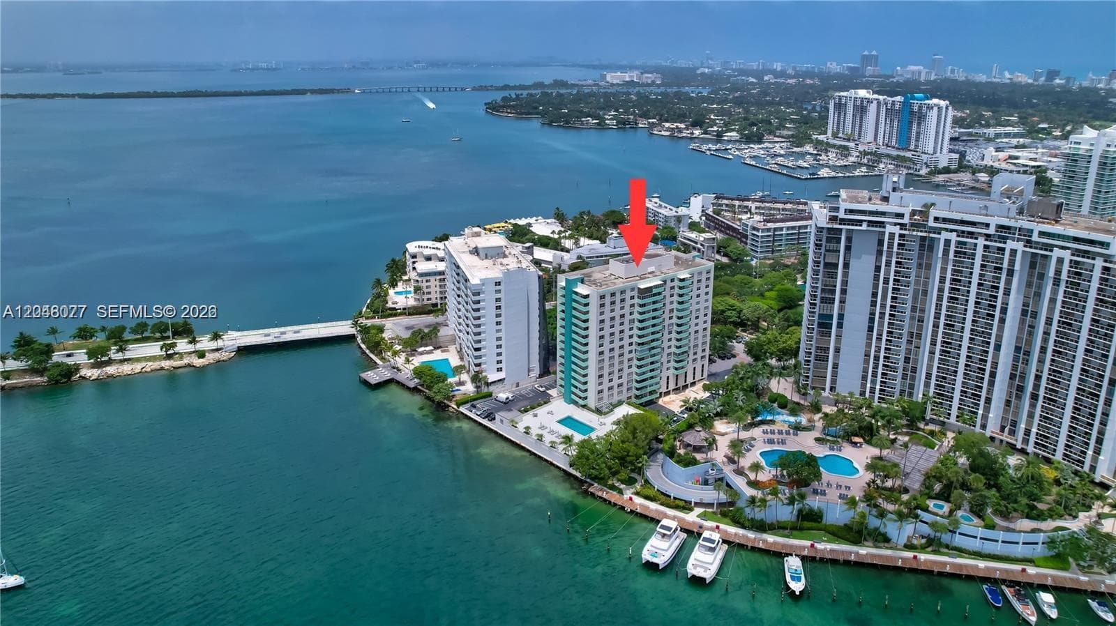 A12048077 — Miami Beach — 2